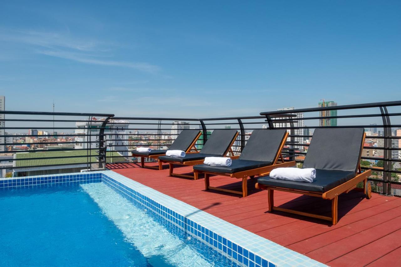 Colina Sky Hotel Пномпень Екстер'єр фото